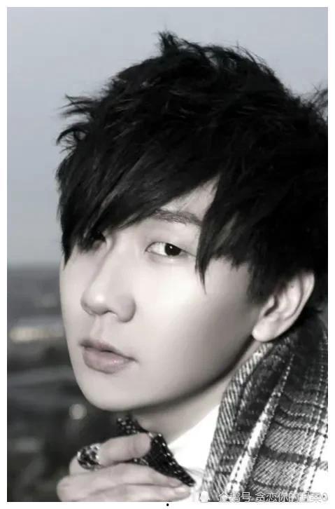 娱乐圈吃瓜爆料杨迪视频,娱乐圈吃瓜爆料背后的真相揭秘 第2张 娱乐圈吃瓜爆料杨迪视频,娱乐圈吃瓜爆料背后的真相揭秘 第2张