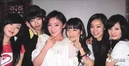 娱乐圈吃瓜的群叫什么,明星幕后故事大曝光 第3张 娱乐圈吃瓜的群叫什么,明星幕后故事大曝光 第3张