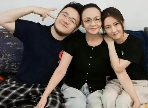 吃瓜娱乐八卦直播视频,吃瓜娱乐八卦,带你领略网红圈幕后风云 第2张 吃瓜娱乐八卦直播视频,吃瓜娱乐八卦,带你领略网红圈幕后风云 第2张