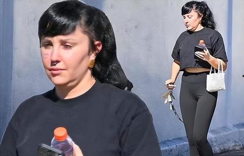 吃瓜心声娱乐圈一口气看完,一网打尽,尽享八卦盛宴 第2张 吃瓜心声娱乐圈一口气看完,一网打尽,尽享八卦盛宴 第2张